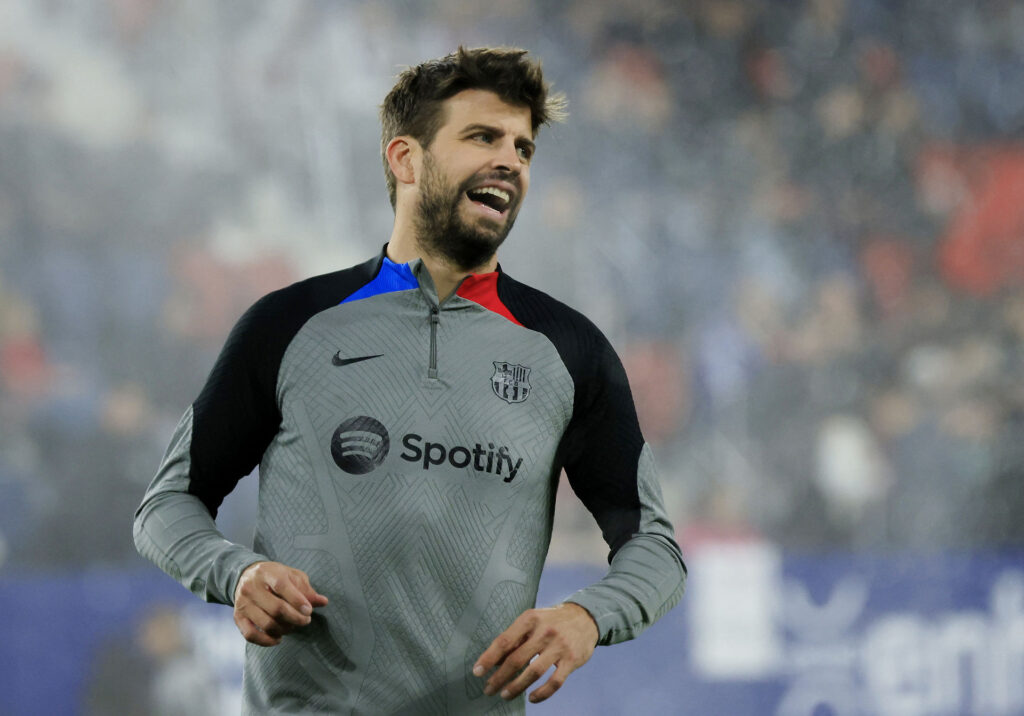 Gerard Pique fik direkte rødt kort i sin afskedskamp, hvor han ikke engang nåede på banen for FC Barcelona