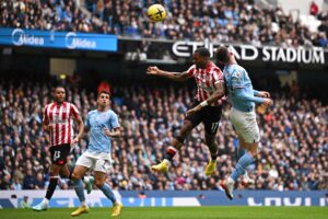 Manchester City og Brentford tørner lørdag sammen på Etihad Stadium i Premier League
