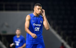 Ifølge Luis Campos har vi stadig ikke set Kylian Mbappes fulde potentiale endnu.