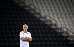 Historiebøgerne fortæller, at Frankrig kommer til at få det svært ved VM i Qatar.