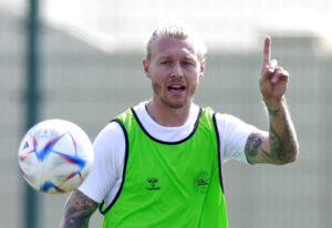 Simon Kjær vil have fokus flyttet fra kritik til grønsværen