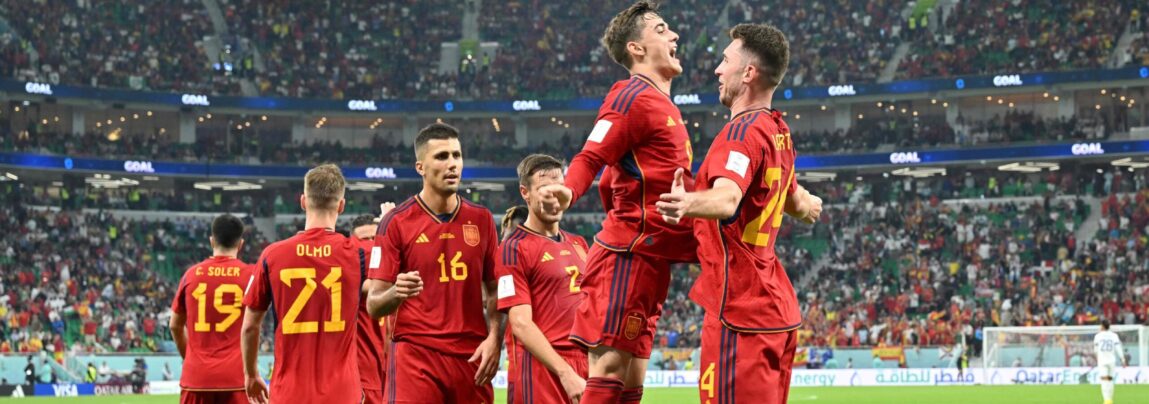 Spanien slår Costa Rica ved VM 2022 i Qatar. 7-0 til Spanien .