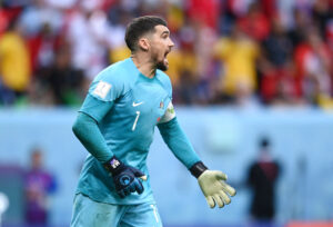 Matthew Ryan er sur på FCK og har brokket sig i et interview.