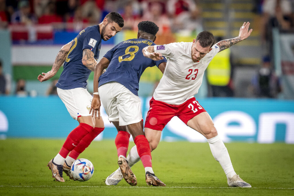 Pierre Emile Højbjerg var tilfreds med flere ting i kampen mod Frankrig, og han følte, at franskmændene viste Danmark stor respekt.