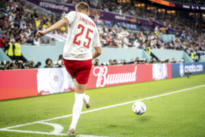 Hvor meget tjener Brøndby på Lindstrøm-salg?