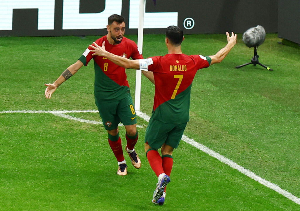 Portugal vandt mandag aften over Uruguay, og selvom Cristiano Ronaldo troede han havde scoret, så blev sejrsmålet sat ind af Bruno Fernandes.
