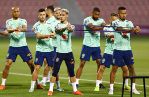 Antony melder om sygdom i truppen ovenpå den store brug af aircondition i Qatar