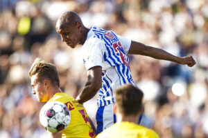 Simon Okosun kan være på vej mod et exit i OB denne vinter