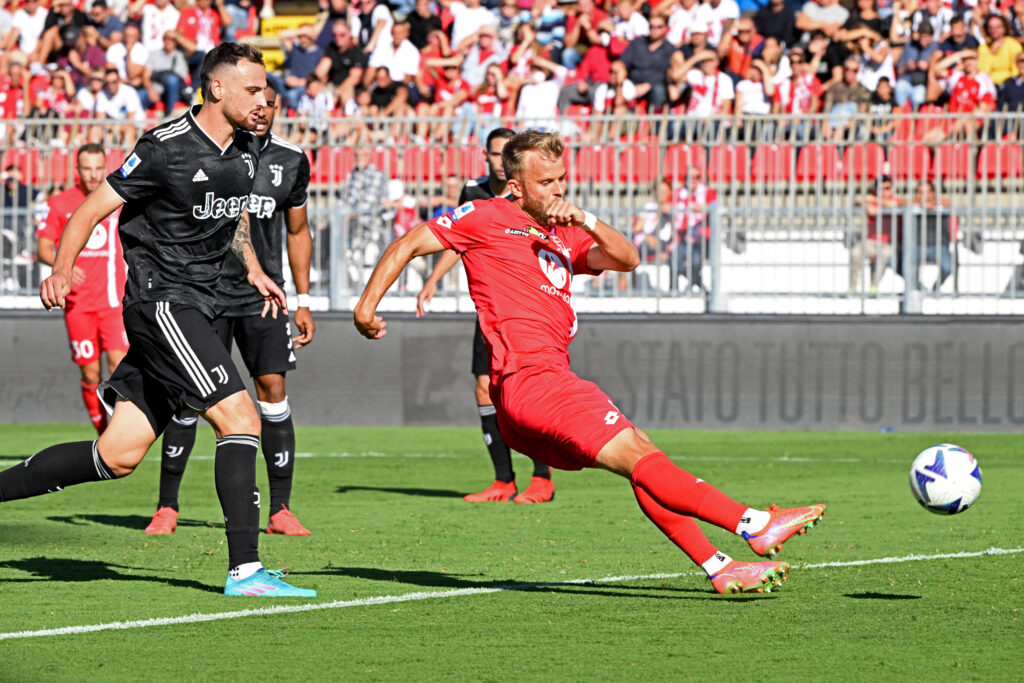 Christian Gytkjær rygtes til Reggina.