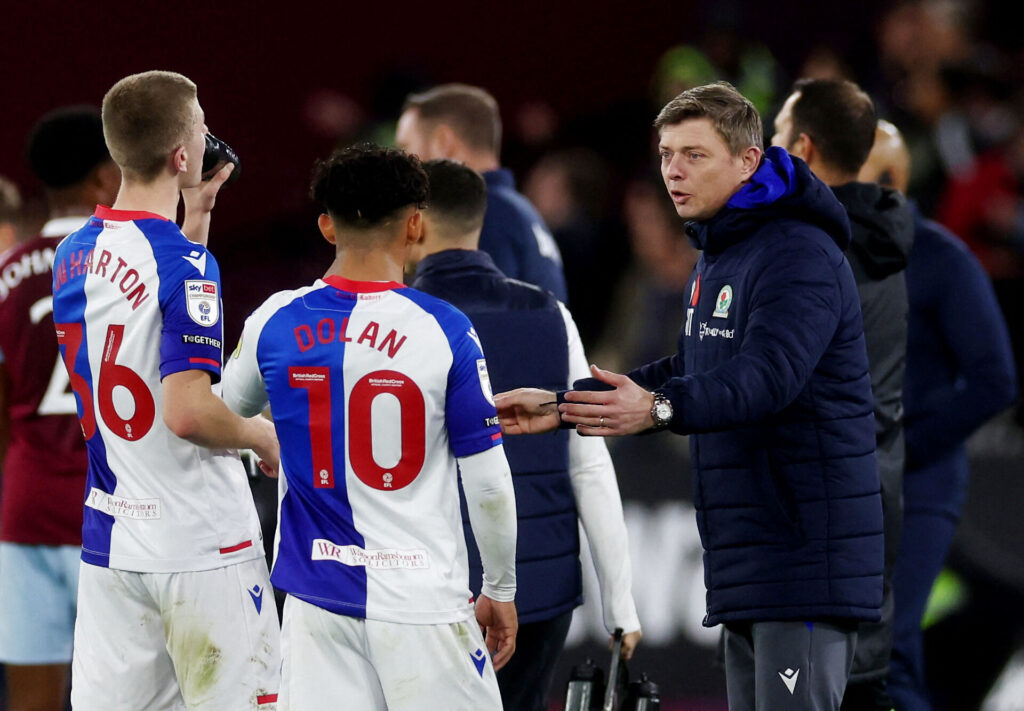 Jon Dahl Tomasson er på ugen hold i Championship efter sejren over Norwich.