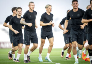 Brøndby vil gerne hente Jens Stryger Larsen hjem til Superligaen.