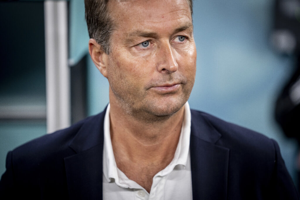 Kasper Hjulmand og det danske landshold skuffe fælt ved VM, og landstræneren er særligt skuffet over sin egen håndtering af spørgsmål.