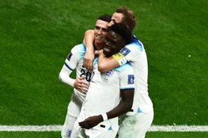 Harry Kane, Bukayo Saka og Phil Foden var alle i vælten, da England vandt sikkert over Senegal.