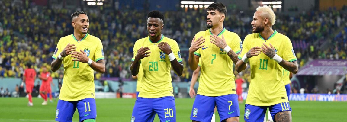 Brasilien er kommet i front mod Sydkorea i ottendedelsfinalen ved VM
