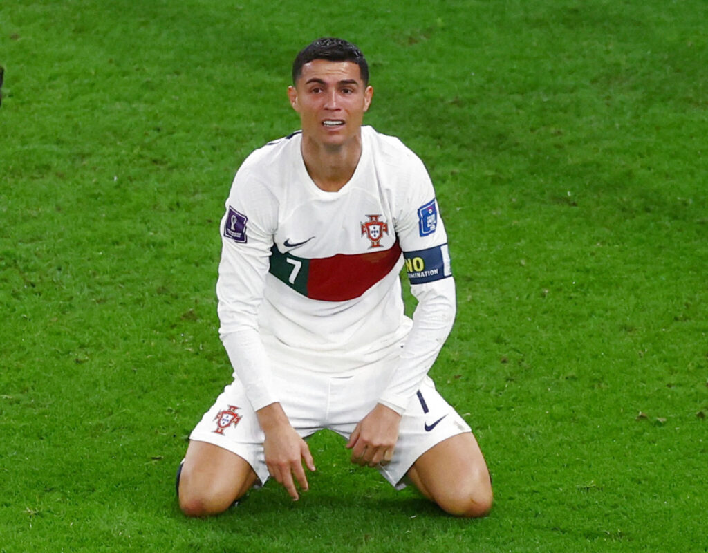 Officielt Cristiano Ronaldo skifter til Al Nassr
