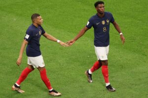 Tchouameni mener, at Mbappé er verdens bedste.