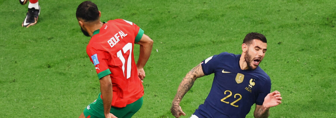 Marokko har indgivet en klage til FIFA over dommerpræstationen i VM-semifinalen mod Frankrig.