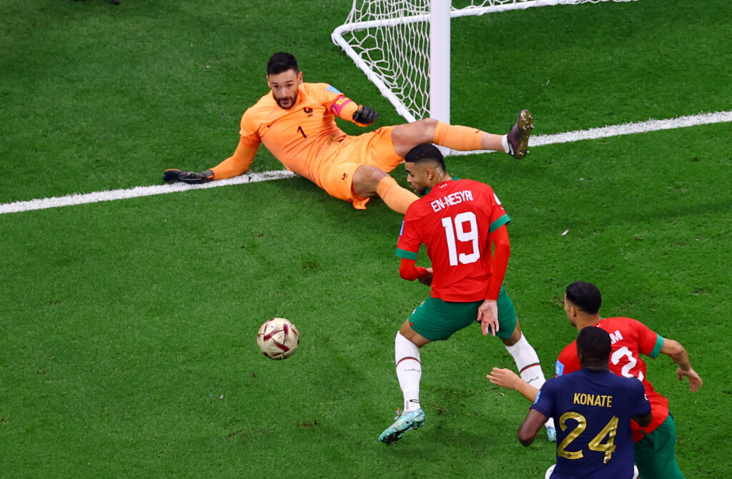 Youssef En-Nesyri slog rekorden for det højeste hovedstød imod Portugal. I semifinalen slog marokkaneren endnu en rekord imod Frankrig.