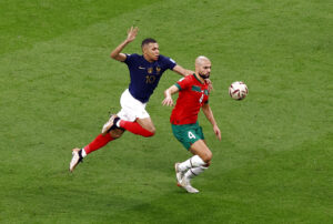 Sofyan Amrabat kan være på vej mod et skifte til Tottenham