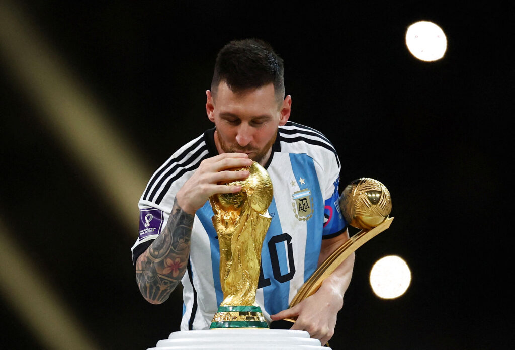 Lionel Messi vil angiveligt gerne forlænge sin aftale med PSG