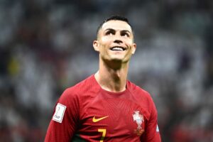 Så meget kommer Cristiano Ronaldo til at tjene i sin nye klub fra Saudi Arabien Al-Nassr.