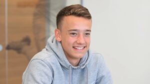 AGf-cheftræner Uwe Röslers søn, Colin Rösler, ophæver efter gensidig aftale kontrakten med norske Lillestrøm.