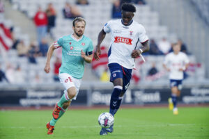 AGF kræver 35 millioner kroner for et salg af Yann Bisseck.