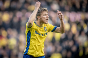 Brøndby lader til at have landet en aftale med MLS-klubben Toronto FC, der henter norske Sigurd Rosted.