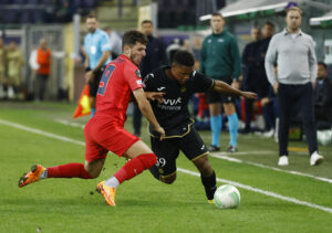 Dortmund køber Julien Duranville i Anderlecht.