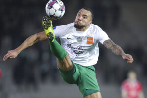 Jay-Roy Grot kan snart være fortid i Viborg FF.