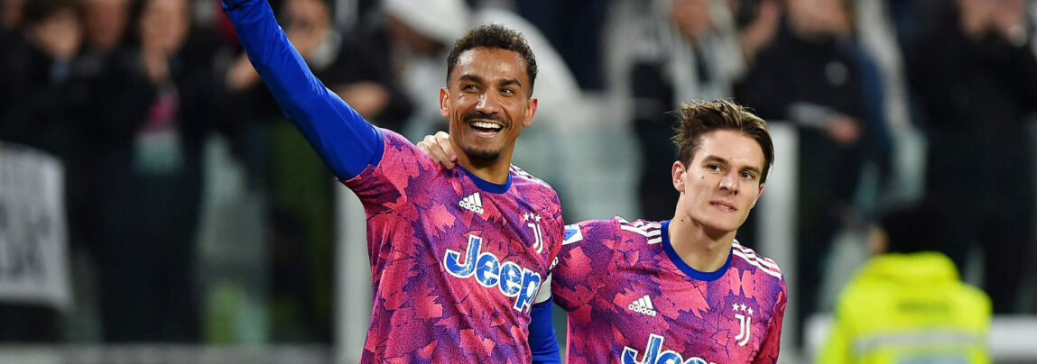Juventus så længe ud til kun at få uafgjort mod Udinese, men brasilianske Danilo reddede Juventus til sidst.