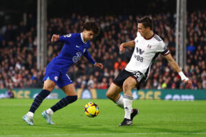 Fulham tager imod Chelsea på Craven Cottage.