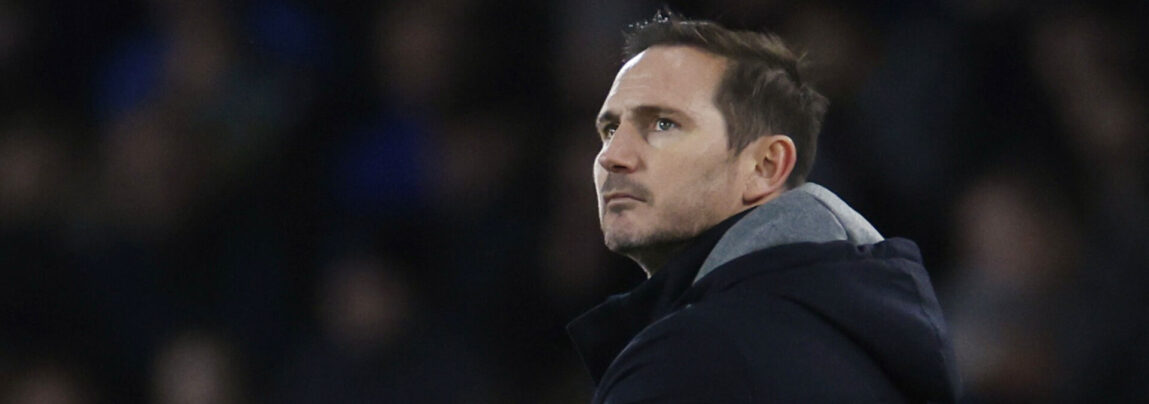 Frank Lampard er blevet fyret som manager i Everton.