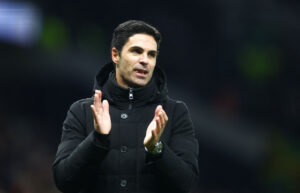 Mikel Arteta har en plan klar, når Arsenal møder Manchester United.