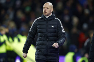 Erik ten Hag mener, at Arsenal fortjener at føre Premier League.