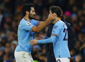 Bernardo Silva og Ilkay Gündogan for Manchester City i Premier League.