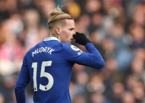 Chelsea-spilleren Mykhailo Mudryk kunne være havnet hos Thomas Frank og Brentford, der var interesseret i ukraineren sidste sommer.
