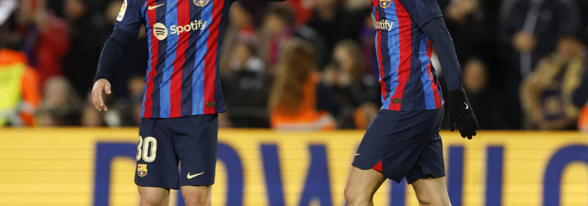 Gavi og Pedri i LaLiga-aktion for FC Barcelona.