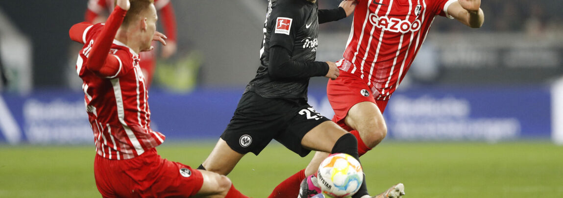 Jesper Lindstrøm i aktion i Bundesligaen.