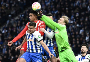 Der er lørdag danskeropgør i Berlinderbyet i Bundesligaen, når Oliver Christensen og Hertha møder Frederik Rønnow og Union.