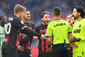 AC Milan blev ydmyget hjemme på San Siro, hvor Sassuolo slog milaneserne med hele 2-5.