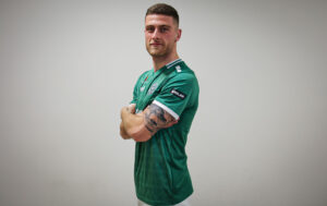 Superligaens toer fra Viborg FF har forstærket sig med den portugisiske anfører Paulinho, der kommer fra CF Estrela.