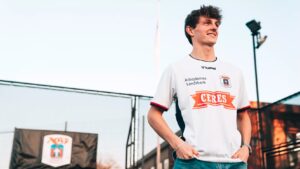 Superligaklubben AGF har fredag offentliggjort, at de henter 22-årige Peter Bjur hos ligakonkurrenterne fra Brøndby.