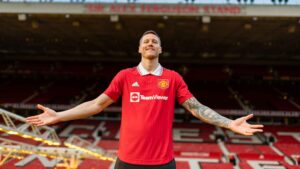 Manchester United har i Wout Weghorst fået en angriber, der i spillestil passer til manager Erik ten Hag.