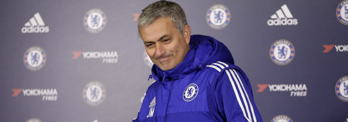 Portugisiske José Mourinho kan være på vej til et overraskende comeback i Chelsea i Premier League.
