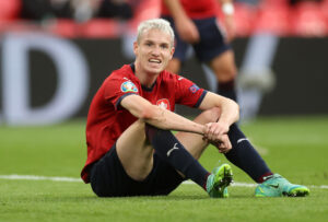 Den tjekkiske landsholdsspiller, Jakub Jankto, er mandag stået frem som homoseksuel for at tilskynde andre til at gøre det samme.