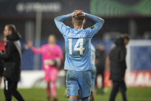 Randers FC må undvære Frederik Lauenborg og Tosin Kehinde mod OB i Superligaen.