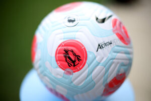 Manchester City vinder Premier League foran Arsenal på andenpladsen, ifølge en supercomputer.