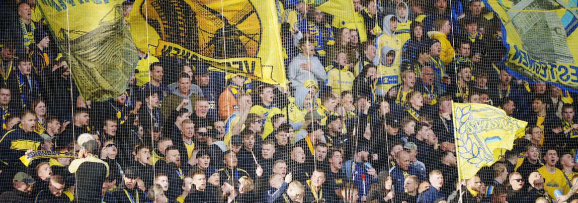 Fremover står Brøndby IF for salget at billetter til duebanekampe.