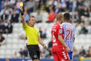For første gang nogensinde, kommer der udelandske dommere til Superligaen, når dommeren fra Cypern skal dømme AC Horsens mod Viborg.